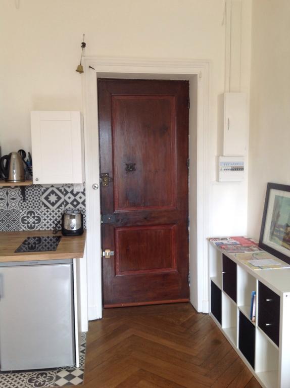 Cocon Au Pied De La Croix Rousse Apartment Lyon Luaran gambar